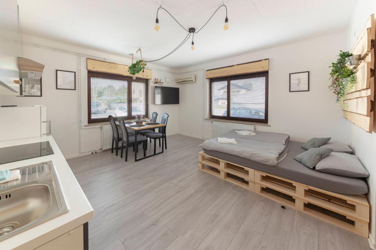 Apartments Keber 류블랴나 외부 사진