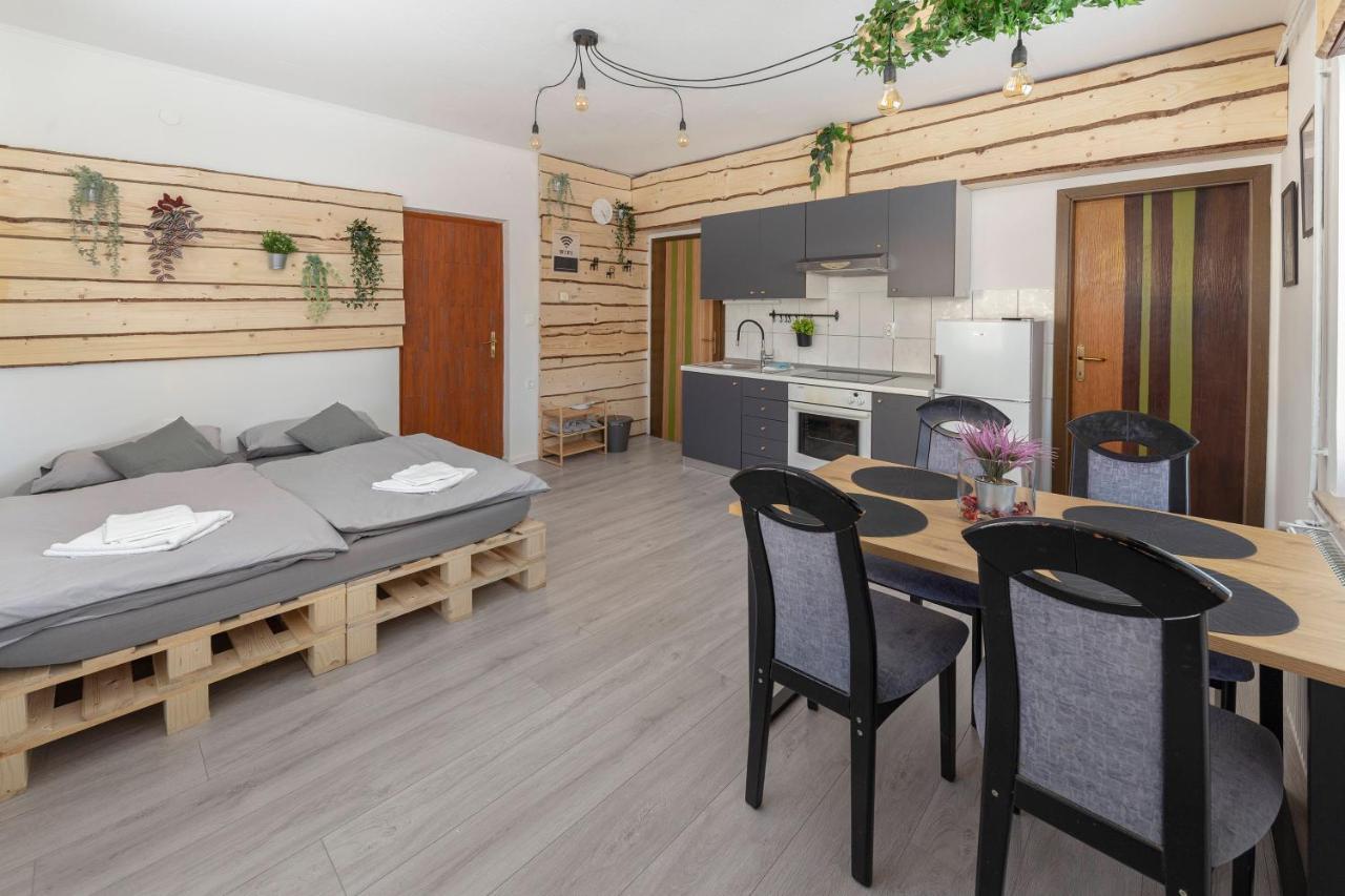 Apartments Keber 류블랴나 외부 사진