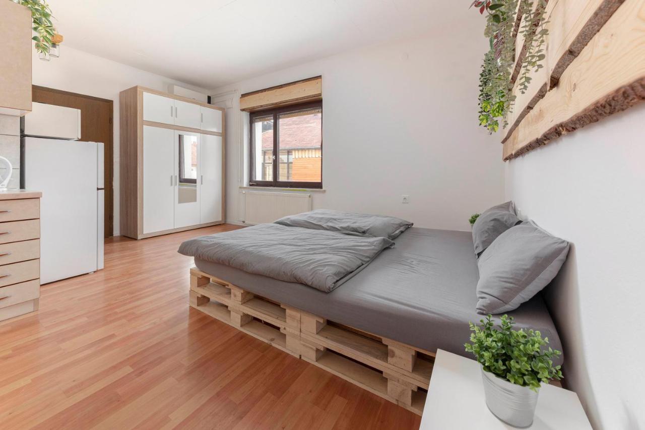 Apartments Keber 류블랴나 외부 사진